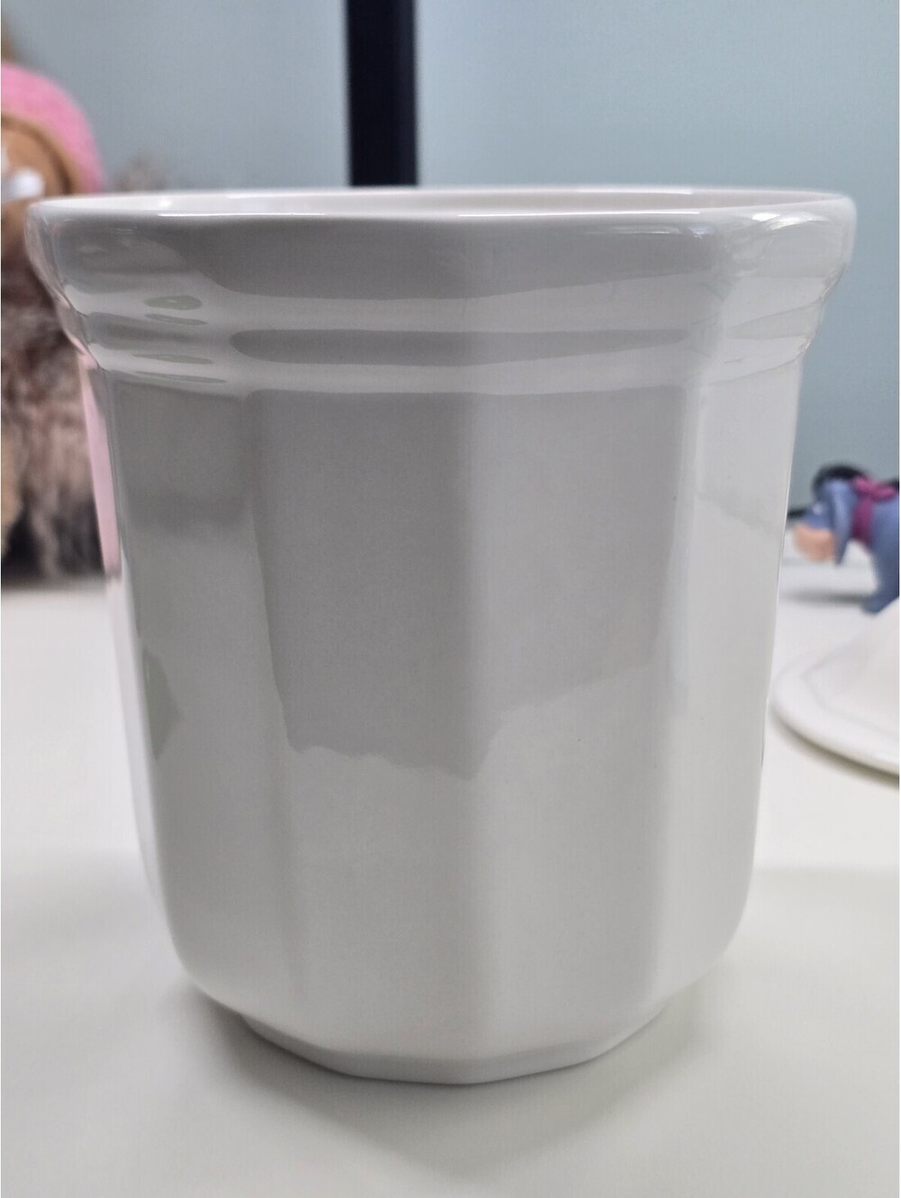 Vintage PFALTZGRAFF HERITAGE WHITE CANISTER 6" X 5 3/4"